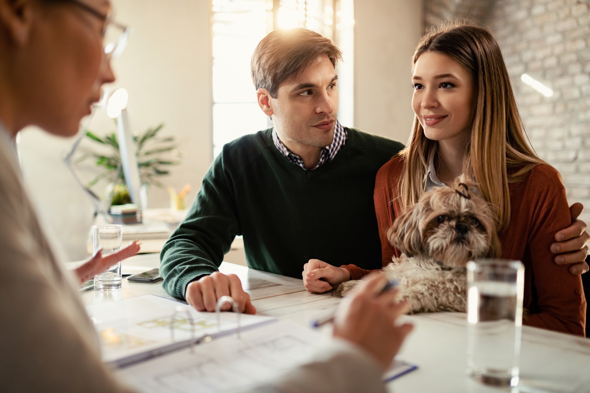 Choisir son agent immobilier : le guide pour vendre vite et au bon prix